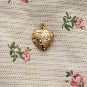 Gold Heart Locket Necklace Selena Quintanilla